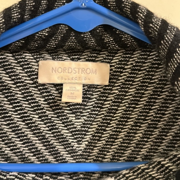 Nordstrom cashmere sweater - Picture 3 of 5